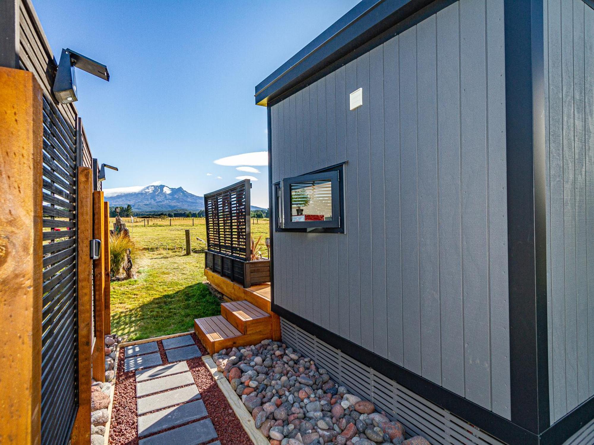 Mangateitei Views - Rangataua Tiny Home Ohakune Exterior photo