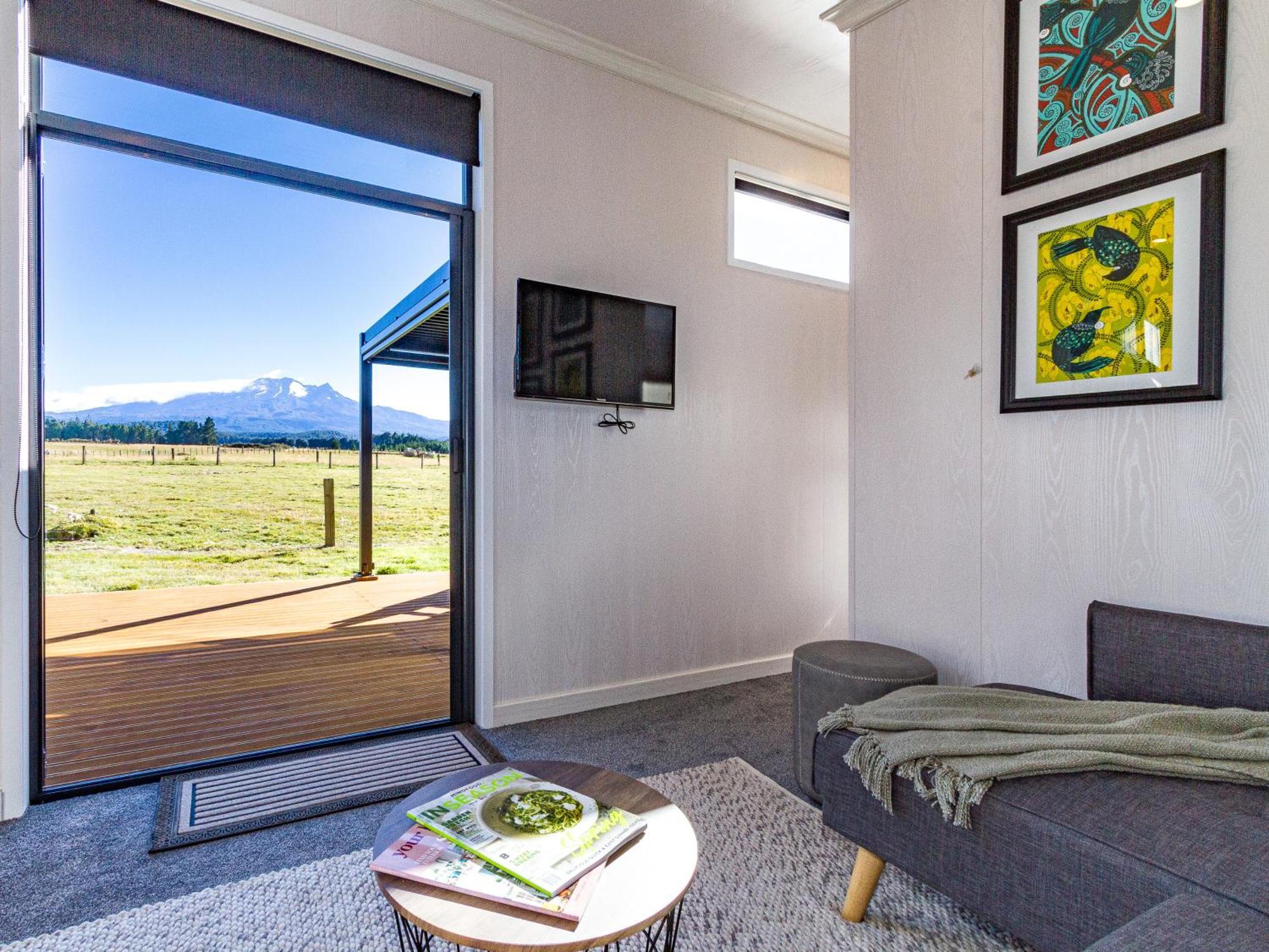Mangateitei Views - Rangataua Tiny Home Ohakune Exterior photo